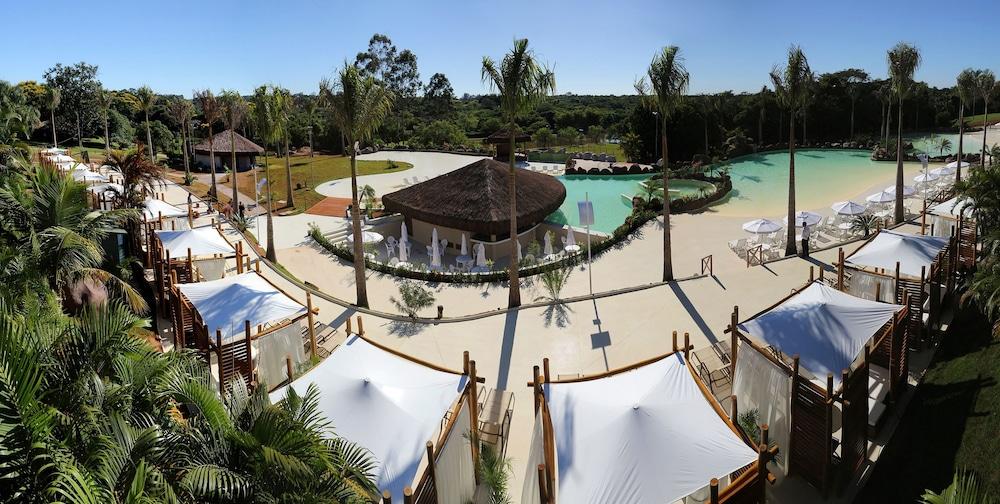 Mabu Thermas Grand Resort Foz do Iguaçu Exterior foto The resort's lagoon
